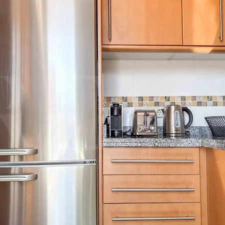 Apartment Getaway With Parking, Jacuzzi And Pool Rems MIJAS COSTA